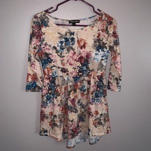 Medium Floral Babydoll Style Blouse